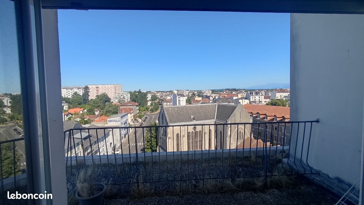 Appartement à louer, 18m², Pau
