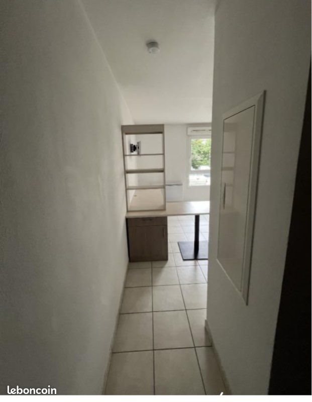 Appartement à louer, 20m², Saint-Etienne