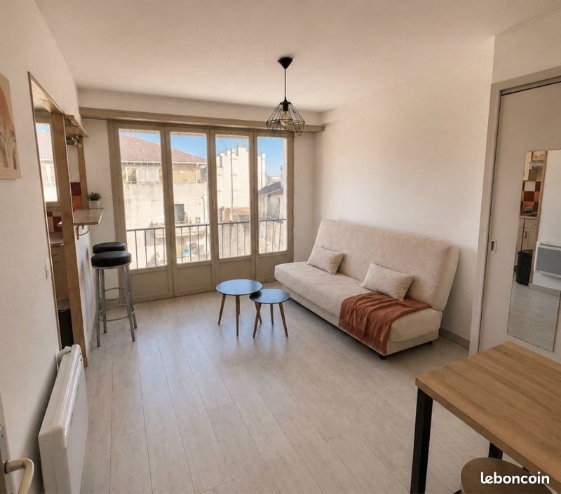 Appartement à louer, 25m², Pau