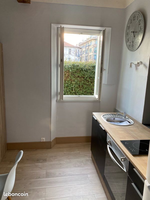 Appartement à louer, 21m², Cannes