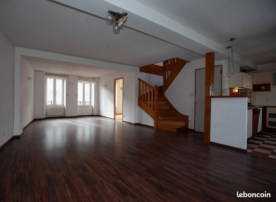 Appartement à louer, 104m², Loudéac
