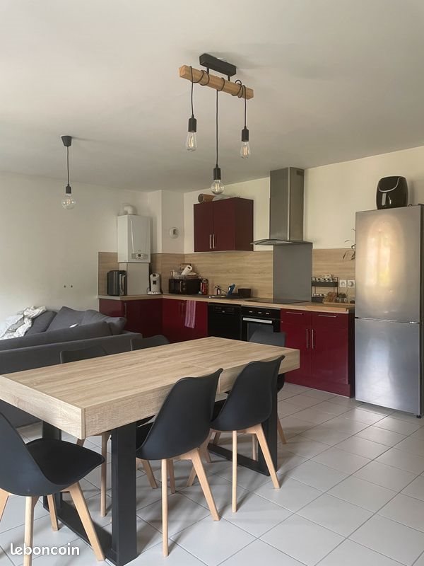 Appartement à louer, 3m², Andance