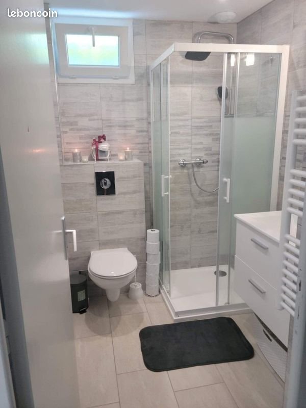 Appartement à louer, 26m², Saint-Hilaire-du-Rosier