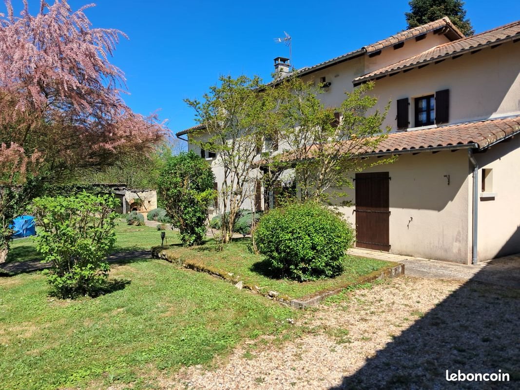 Maison à vendre, 220m², Clussais-la-Pommeraie