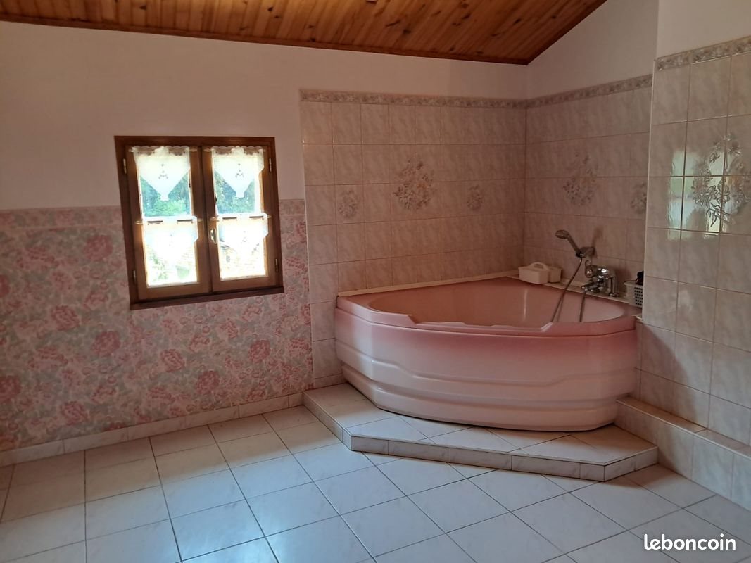Maison à vendre, 220m², Clussais-la-Pommeraie