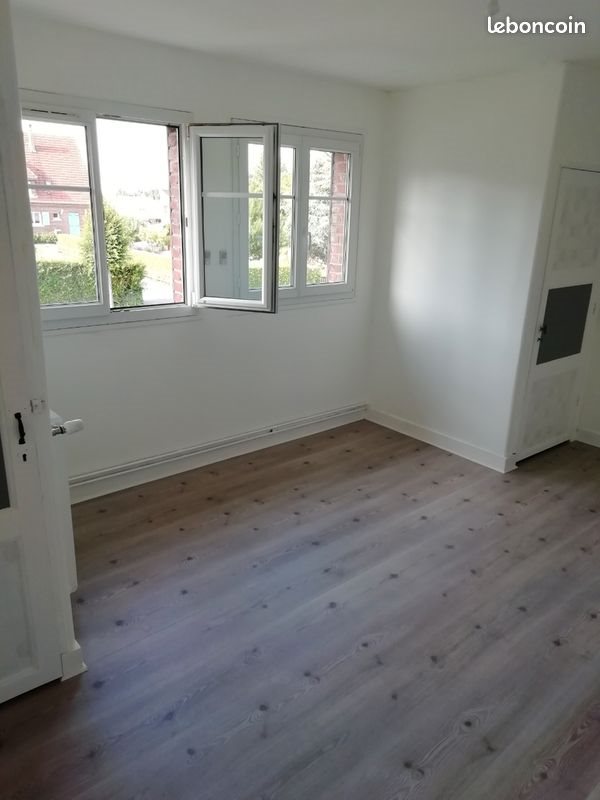 Maison à louer, 90m², Crèvecoeur-le-Grand