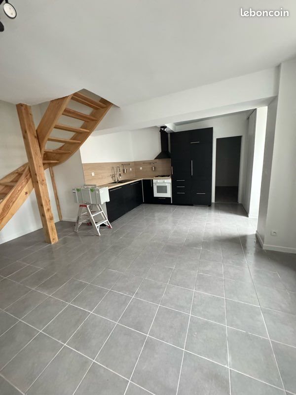 Maison à louer, 107m², Rémalard