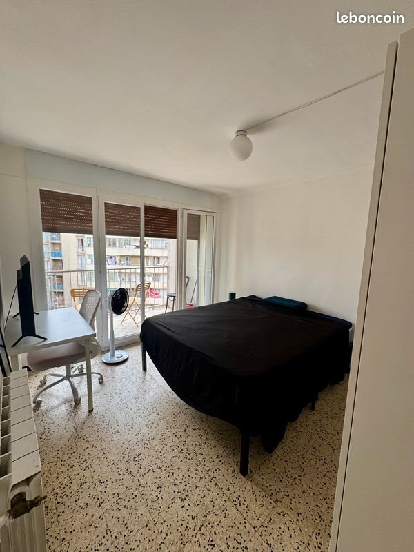 Appartement à louer, 65m², Marseille 3ème