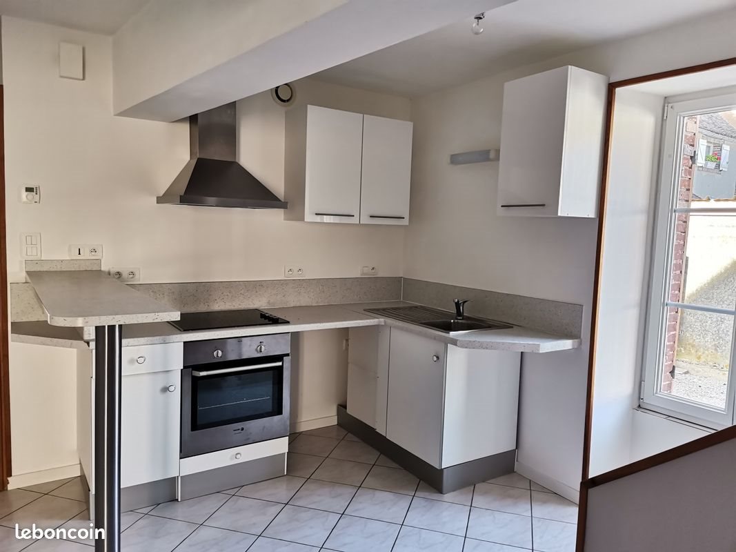 Maison à louer, 90m², Venizy