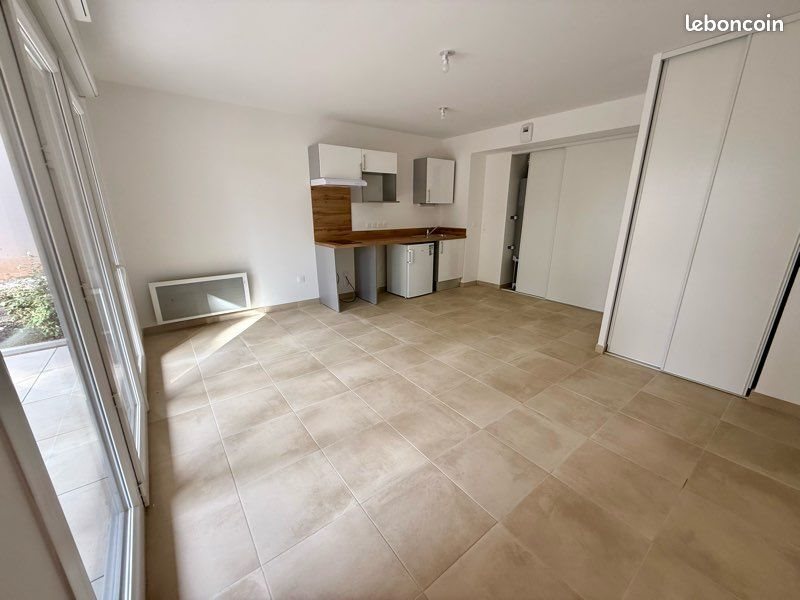 Appartement à louer, 44m², Fréjus