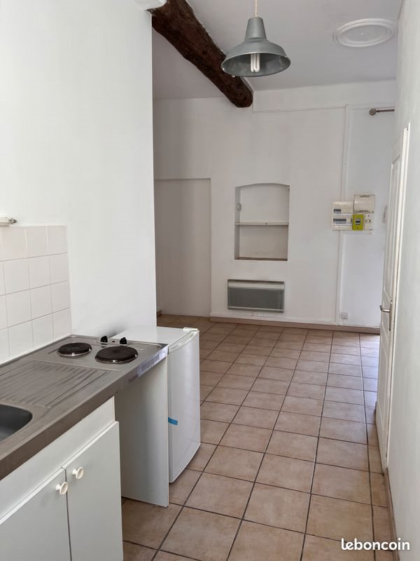 Appartement à louer, 18m², Nîmes