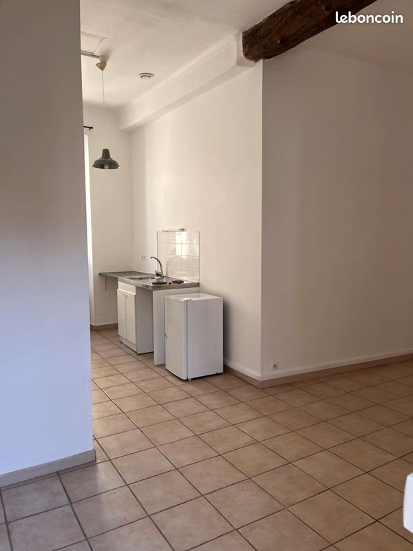 Appartement à louer, 18m², Nîmes