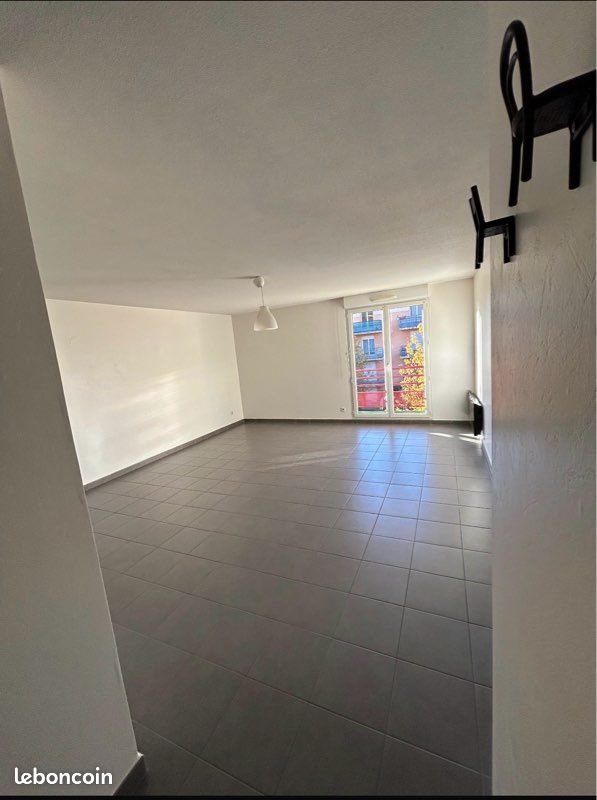 Appartement à vendre, 65m², Roanne