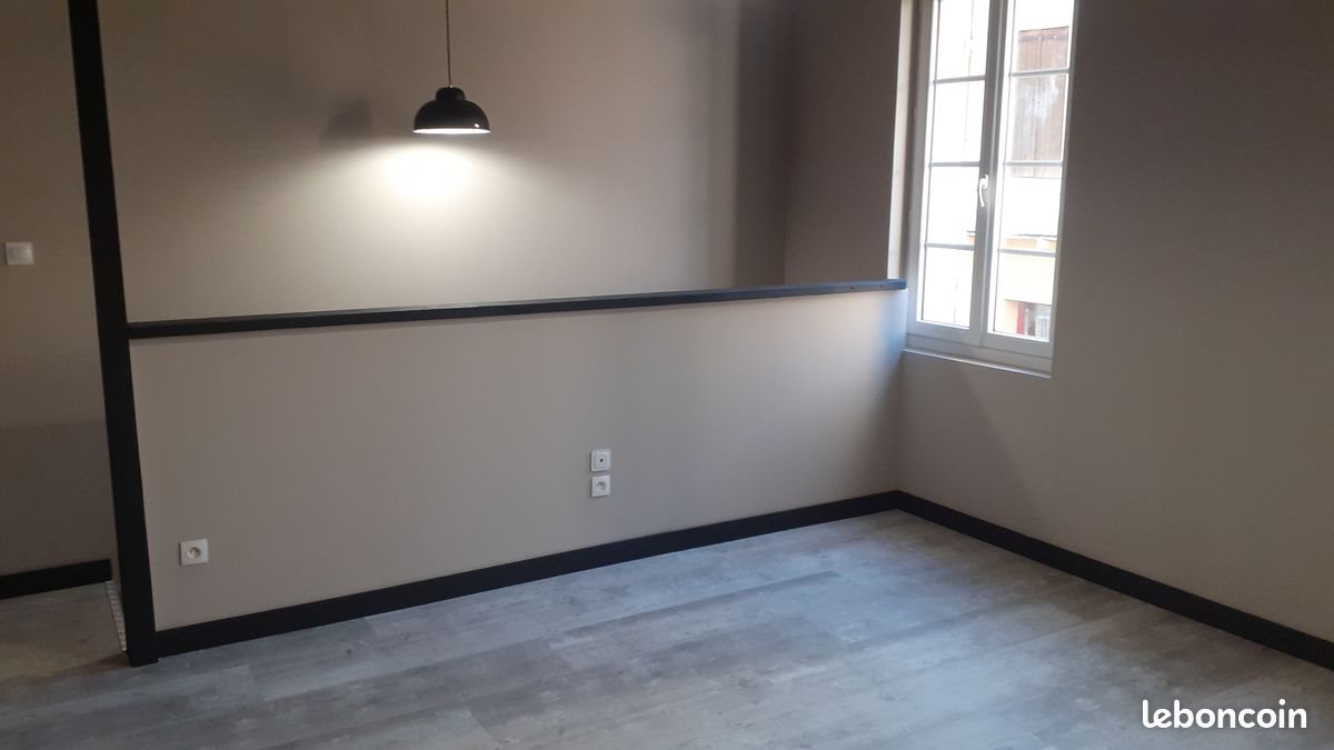 Appartement à louer, 65m², Saint-Aulaye