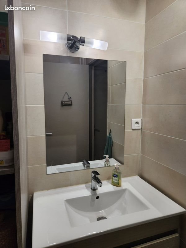 Appartement à louer, 74m², Hyères