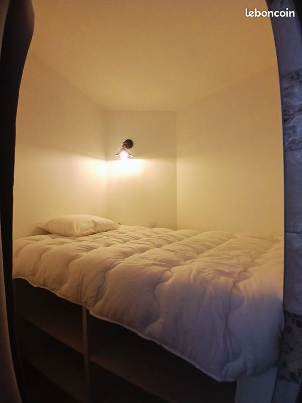 Appartement à louer, 20m², Vézeronce-Curtin