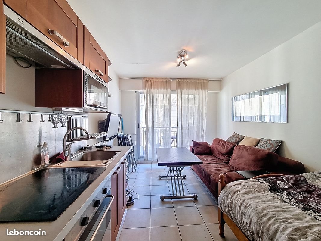 Appartement à louer, 21m², Nice