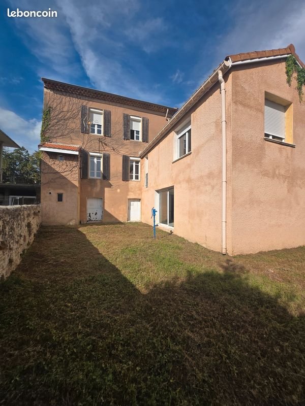 Maison à louer, 90m², Cruas