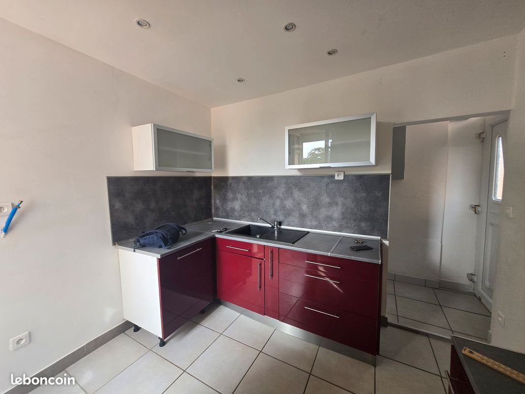 Maison à louer, 90m², Cruas