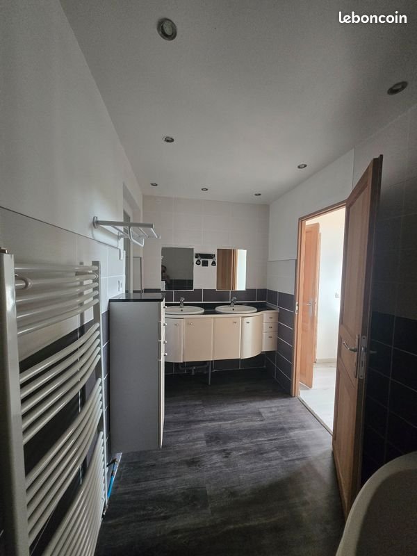 Maison à louer, 90m², Cruas