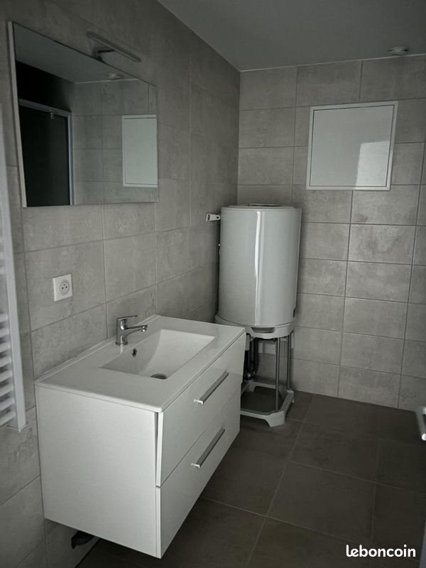 Appartement à louer, 30m², Alès