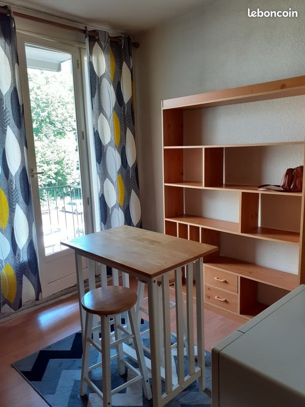 Appartement à louer, 19m², Albi