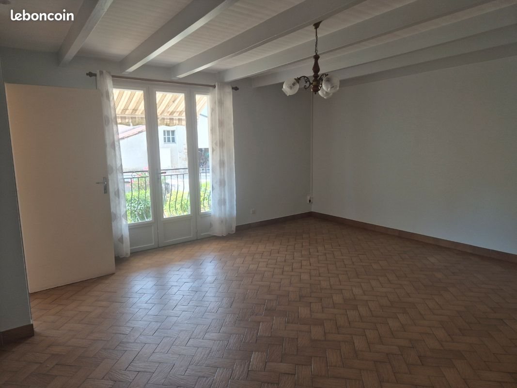 Maison à louer, 89m², Saint-Loup-Lamairé