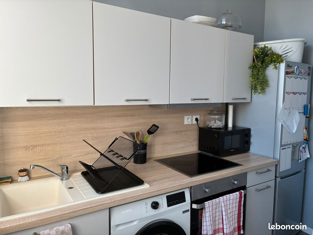 Appartement à louer, 42m², Neuville-les-Dames