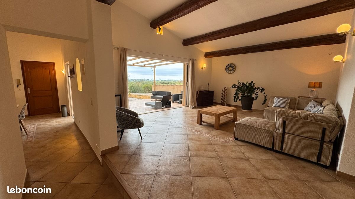 Maison à louer, 125m², Frontignan