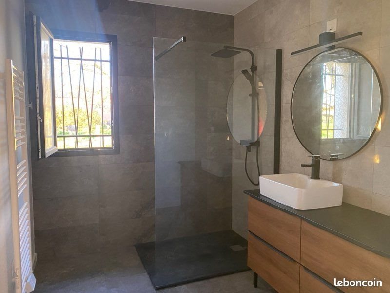 Maison à louer, 95m², Montjoire