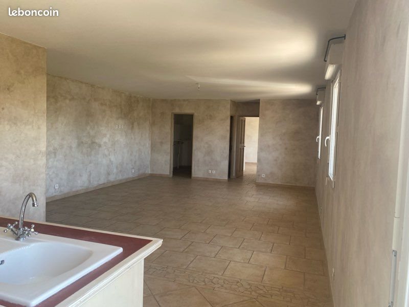 Appartement à louer, 73m², L'Isle-sur-la-Sorgue