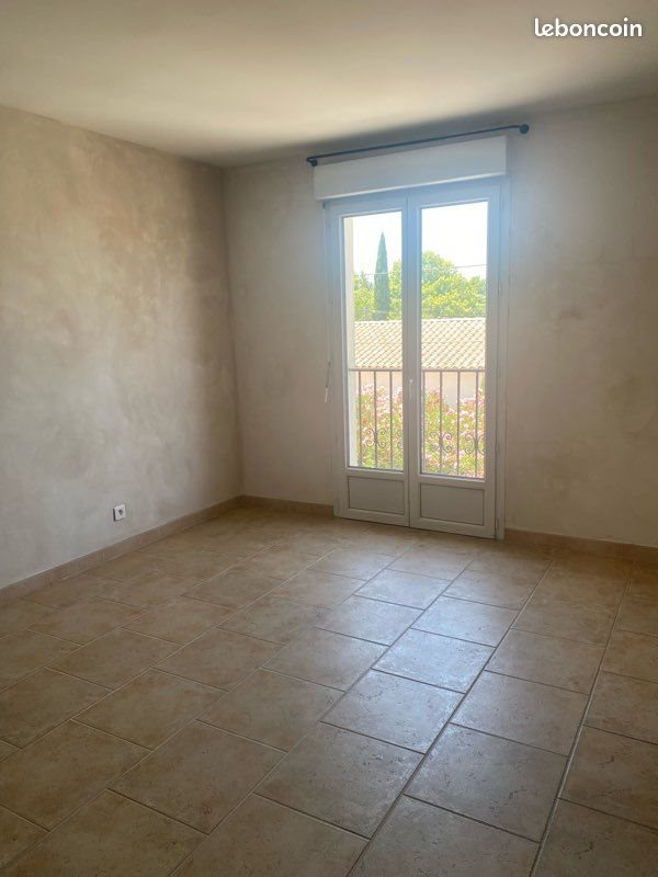 Appartement à louer, 73m², L'Isle-sur-la-Sorgue