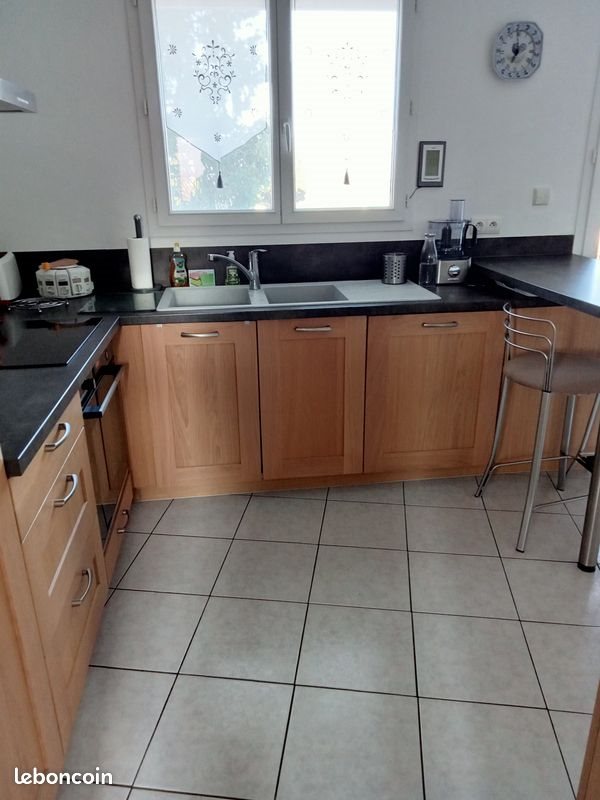 Maison à vendre, 140m², Saint-Remèze
