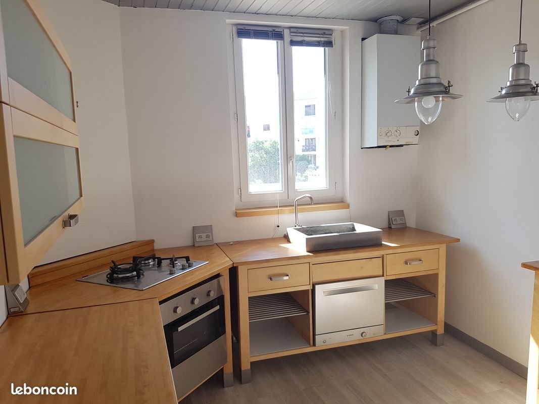 Appartement à louer, 54m², Hyères