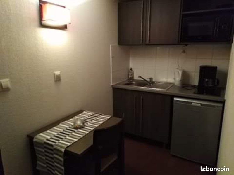 Appartement à louer, 25m², Nîmes