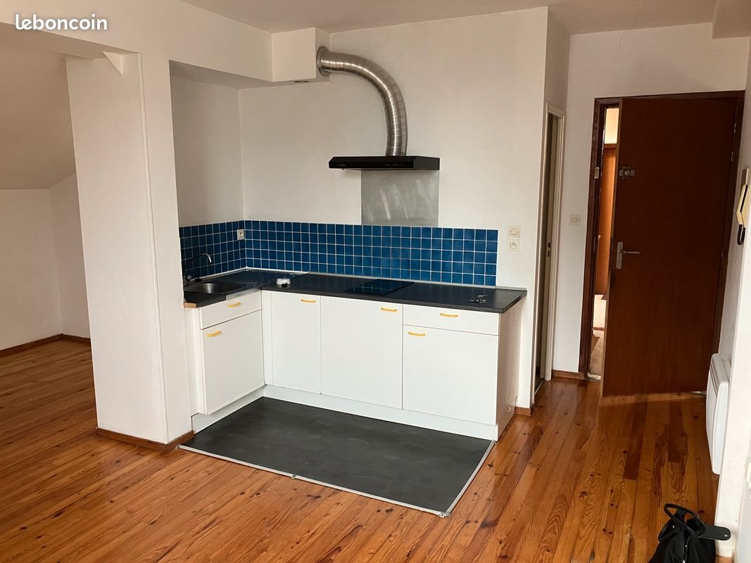 Appartement à louer, 32m², Pechbonnieu