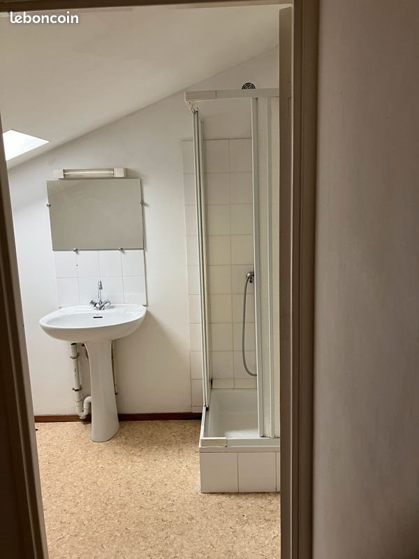 Appartement à louer, 32m², Pechbonnieu