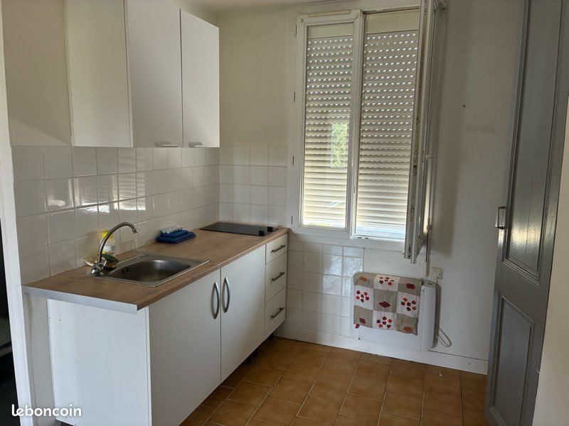 Appartement à louer, 30m², Caudebec-lès-Elbeuf