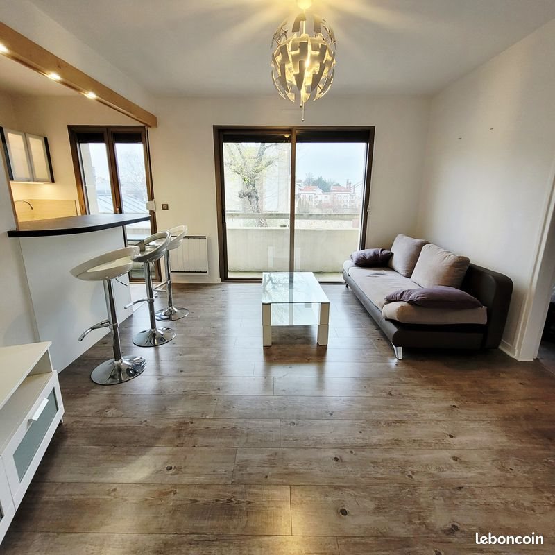 Appartement à louer, 46m², Reims