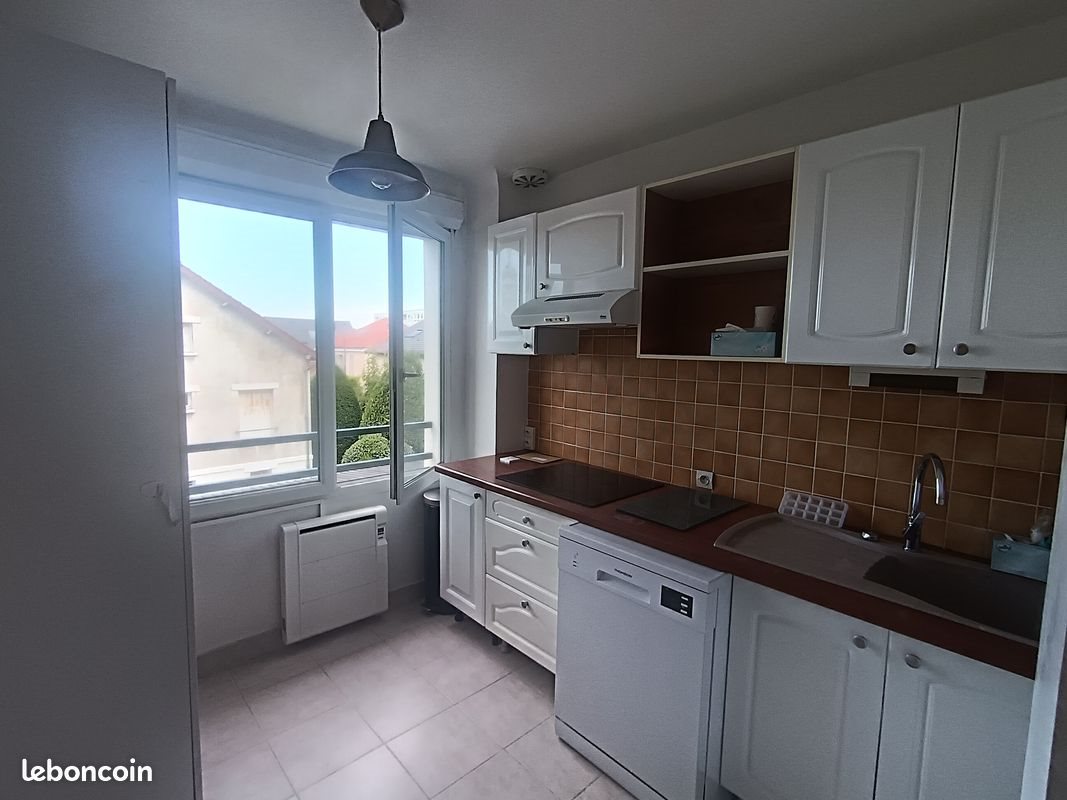 Appartement à louer, 52m², Rueil-Malmaison