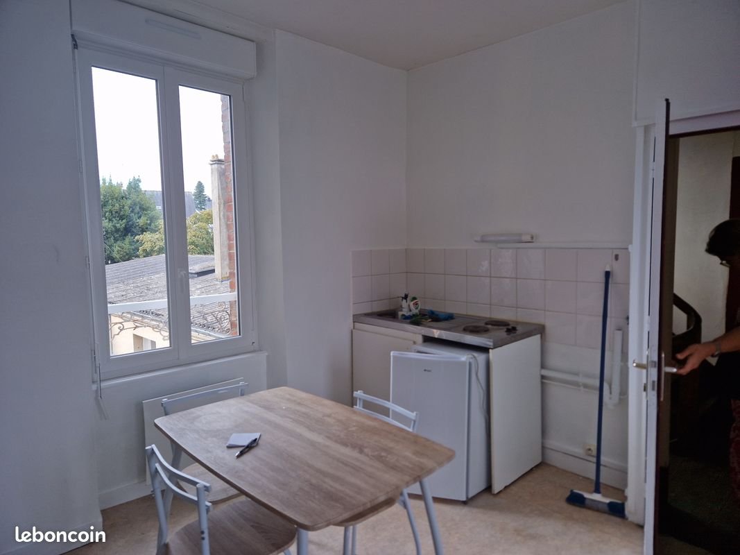 Appartement à louer, 22m², Fougères