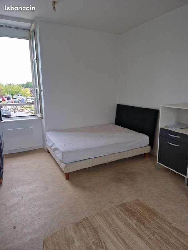 Appartement à louer, 22m², Fougères