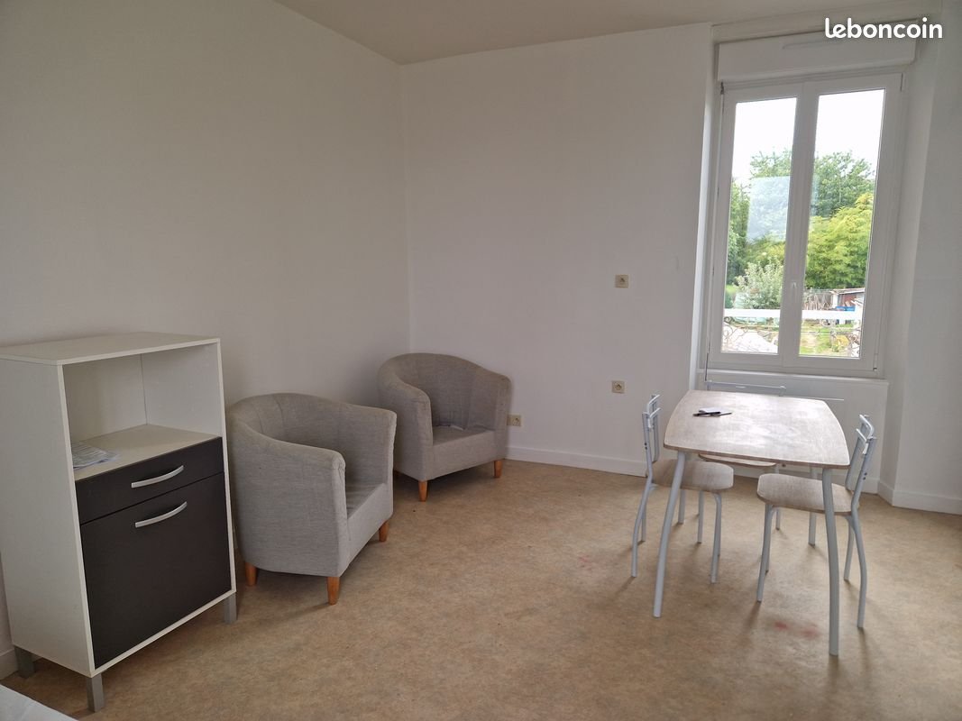 Appartement à louer, 22m², Fougères