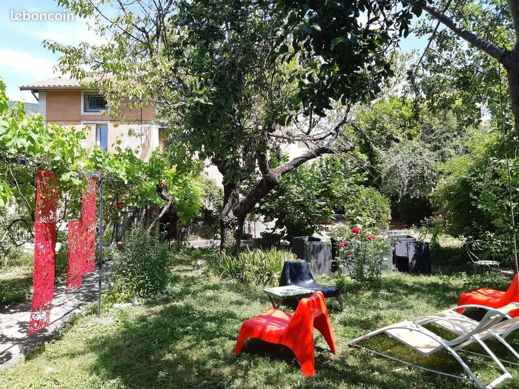 Appartement à louer, 25m², Digne-les-Bains