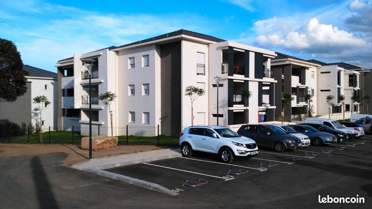 Appartement à louer, 62m², Borgo