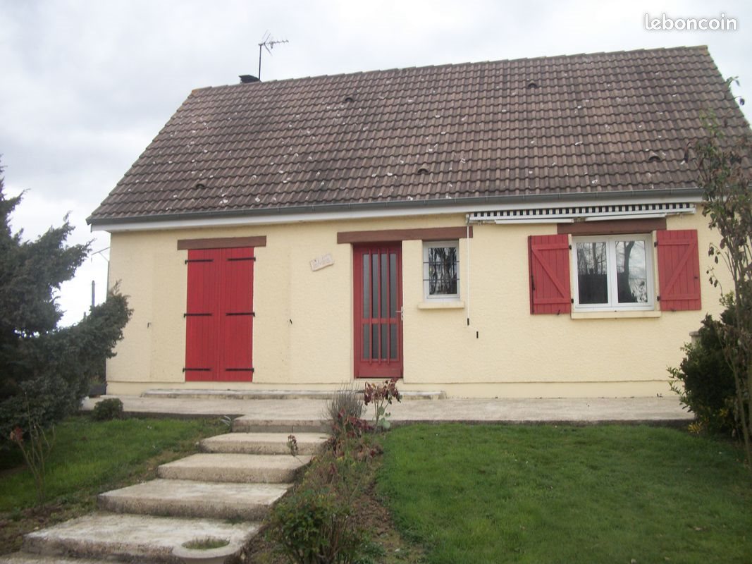 Maison à louer, 90m², Saint-Etienne-l'Allier