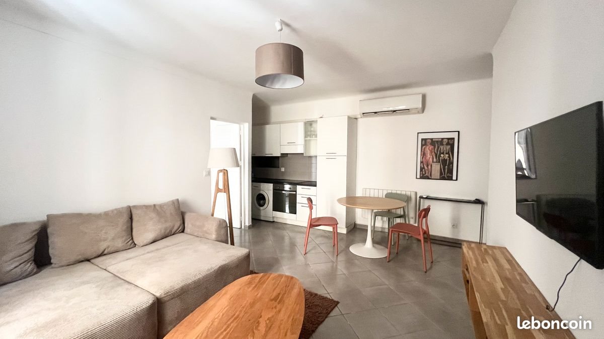 Appartement à louer, 50m², Bastia