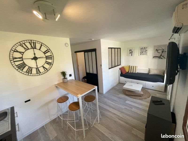 Appartement à louer, 30m², Sanary-sur-Mer