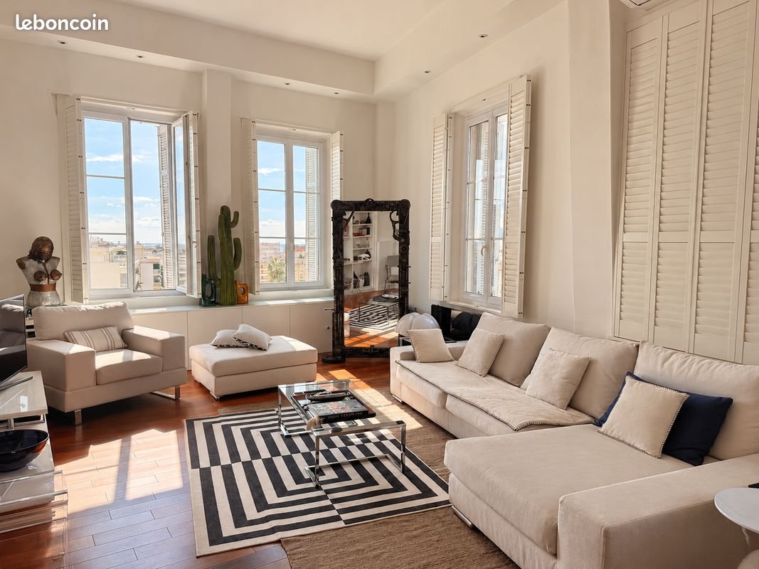 Appartement à louer, 76m², Cannes