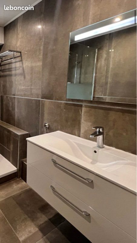 Appartement à louer, 110m², Bastia